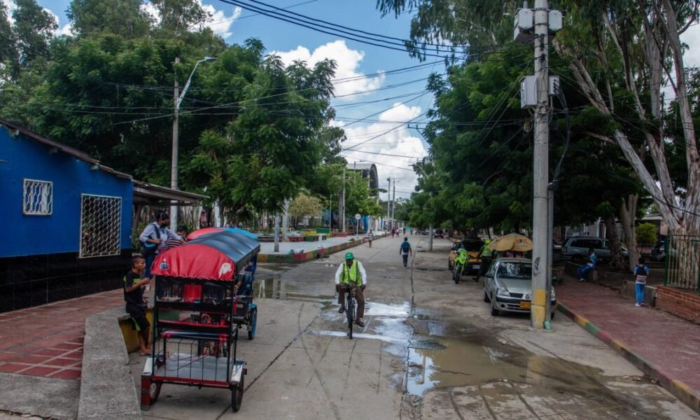 una menor herida y una policía muerto en accidente en Rebolo