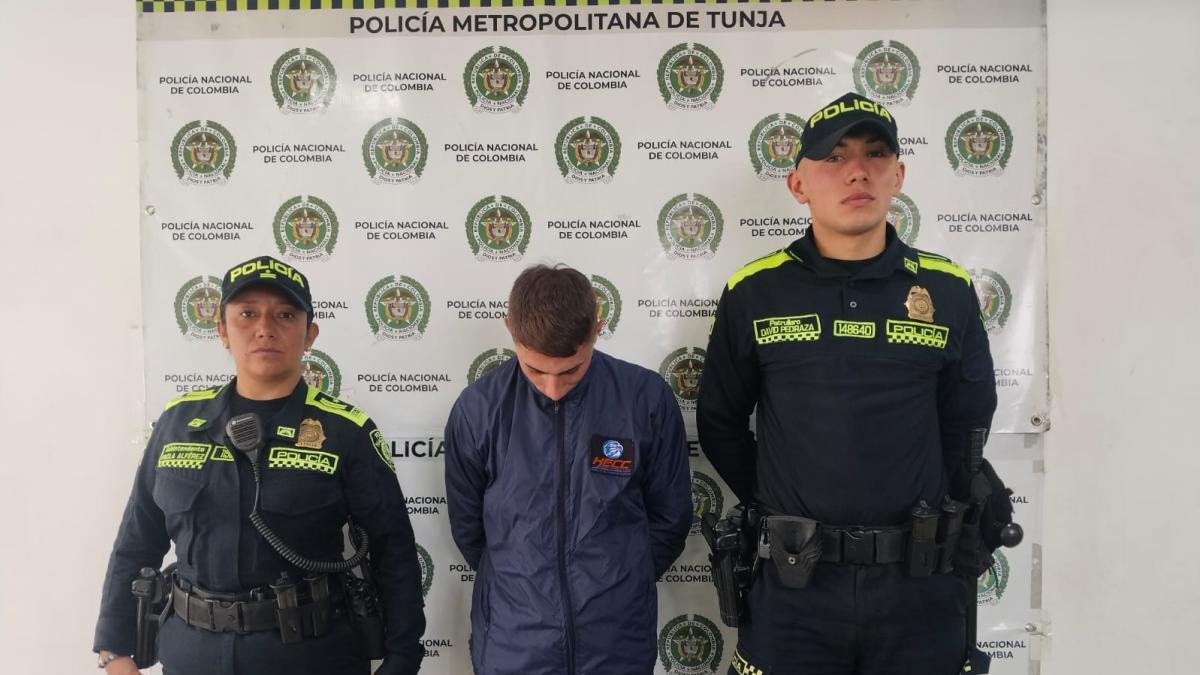 CAPTURAN EN BOYACÁ A Hombre que pretendía Robar Bajo la Modalidad de 'Cambiazo de Tarjeta', Se Hizo Pasar Por Asesor Comercial