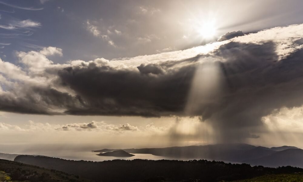 Prepárate antes de salir: conoce el pronóstico del clima en La Plata