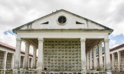 Polémica por la Restauración de los Columbario del Cementerio Central