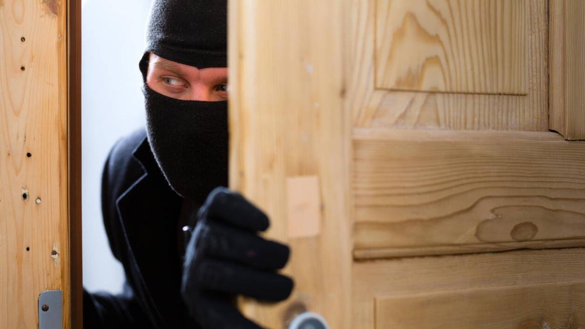 En bogotá se informan 12 hurtos de viviendas al día, ¿quién les responde a los propietario?