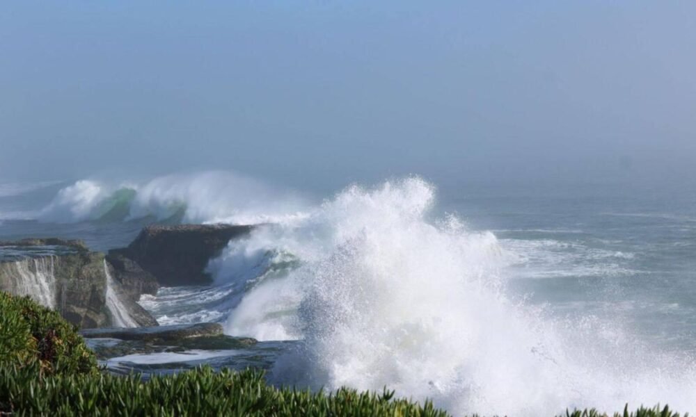 Autoridadas Mantienen Alerta Roja y Refuerzan Medidas