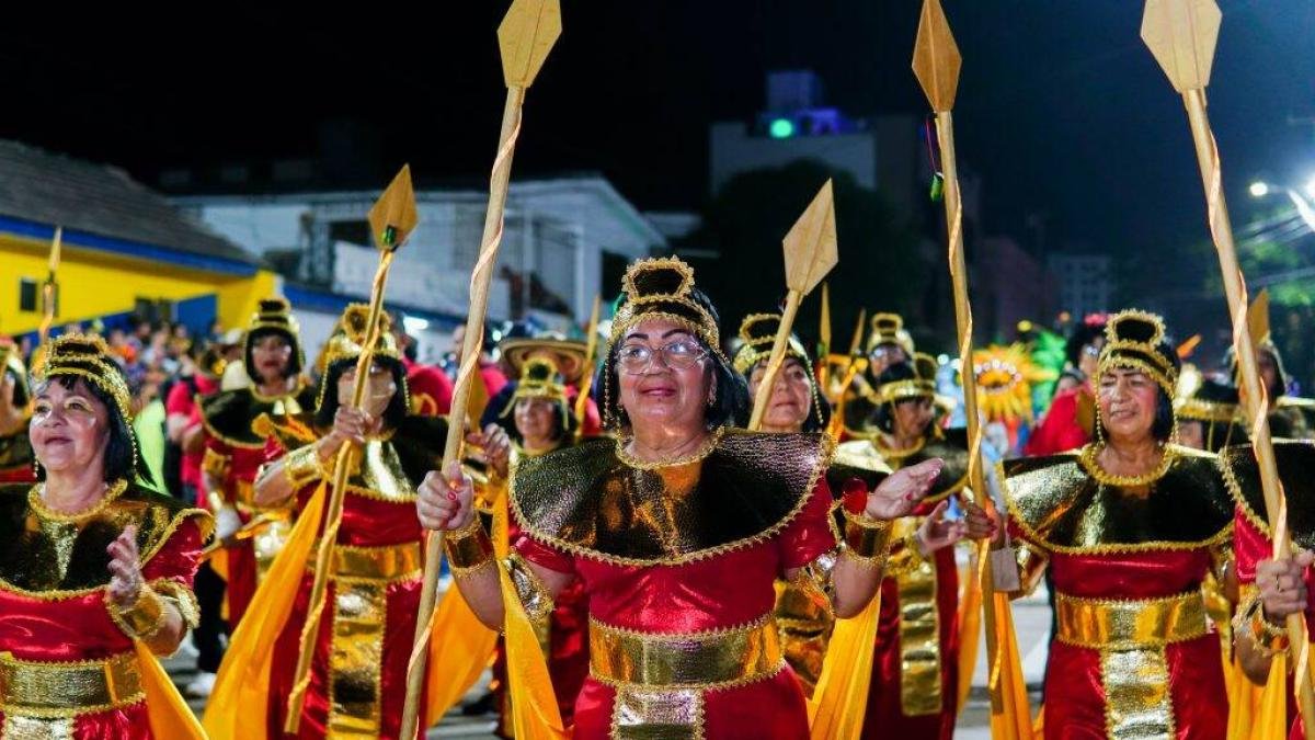 Eventos de fin de semana por desfiles de precarnaval