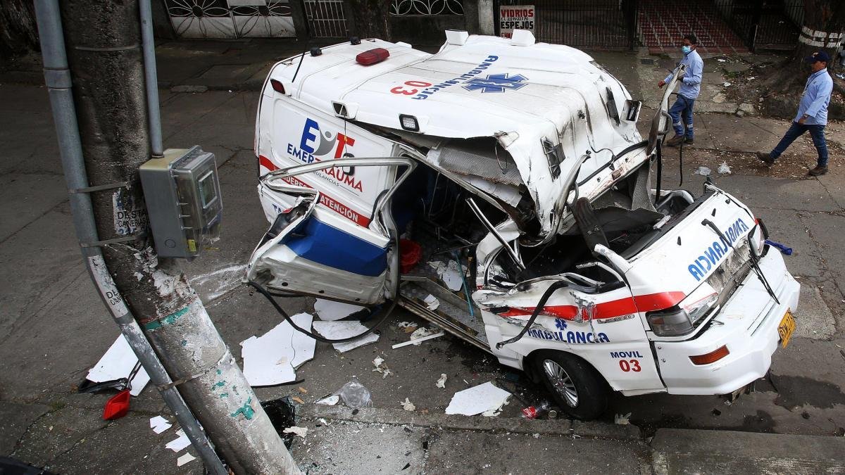 Infracciones ponen en riesgo la Vida de los Pacientes en Las Ambulancias de Bogotá