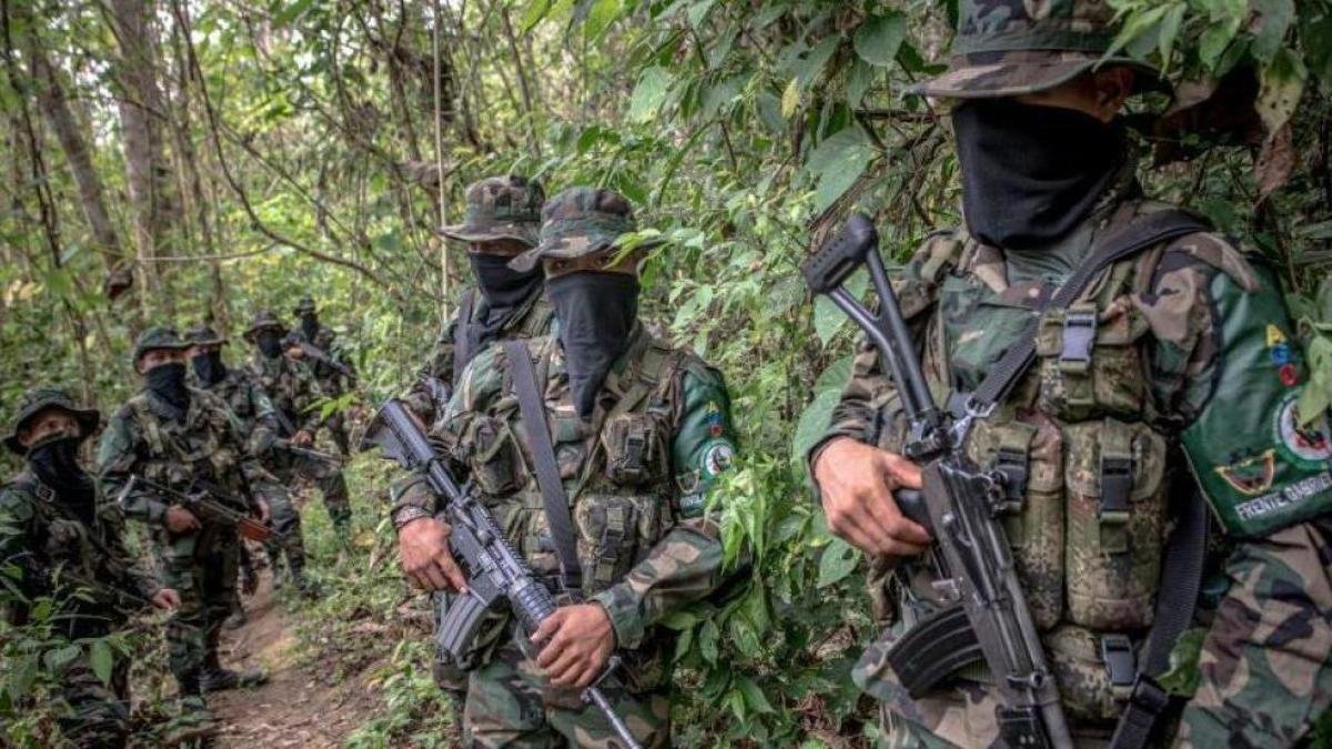 Miembros de las Agc Están Realizando retene Ilegales