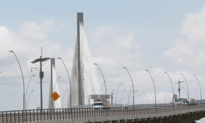Puente Pumarojo Lleva 10 Meses Sin Iluminación en la Mitad de Su Infraestructura y No Hay Solución Clara