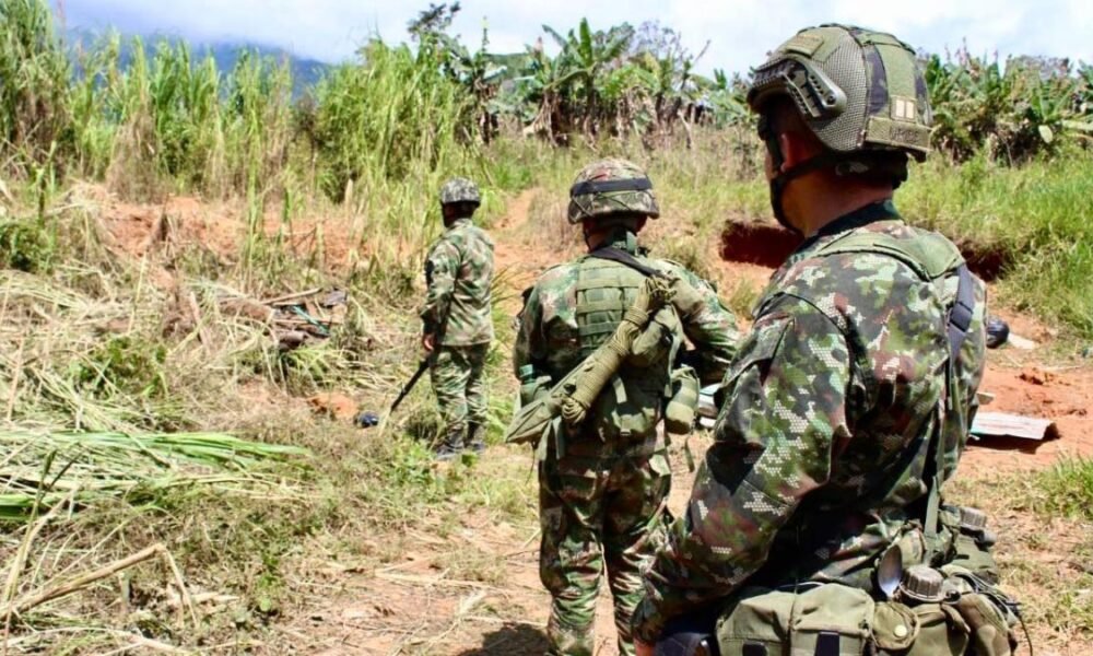 Atacan Con Drones El Polémico Hospital de Campaña Presentado Por El Presidente Petro