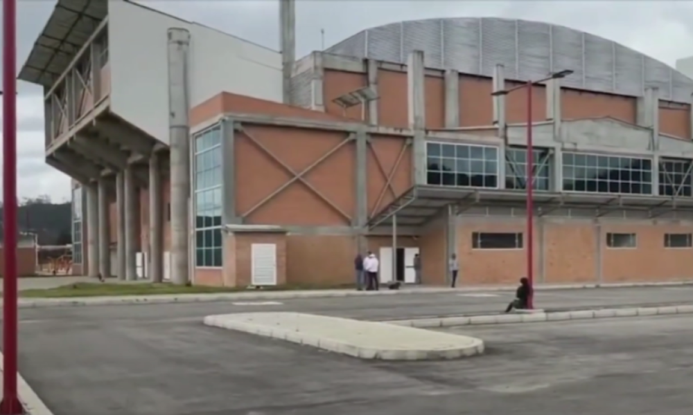 El Coliseo Municipal de Bojacá, Obra en Riesgo de Detrimento Patrimonial, Fue Entregada Tras Vigilancia de la contraloría