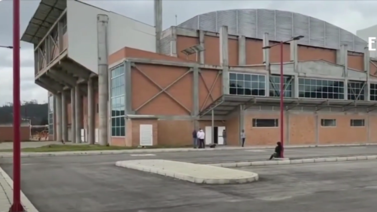 El Coliseo Municipal de Bojacá, Obra en Riesgo de Detrimento Patrimonial, Fue Entregada Tras Vigilancia de la contraloría