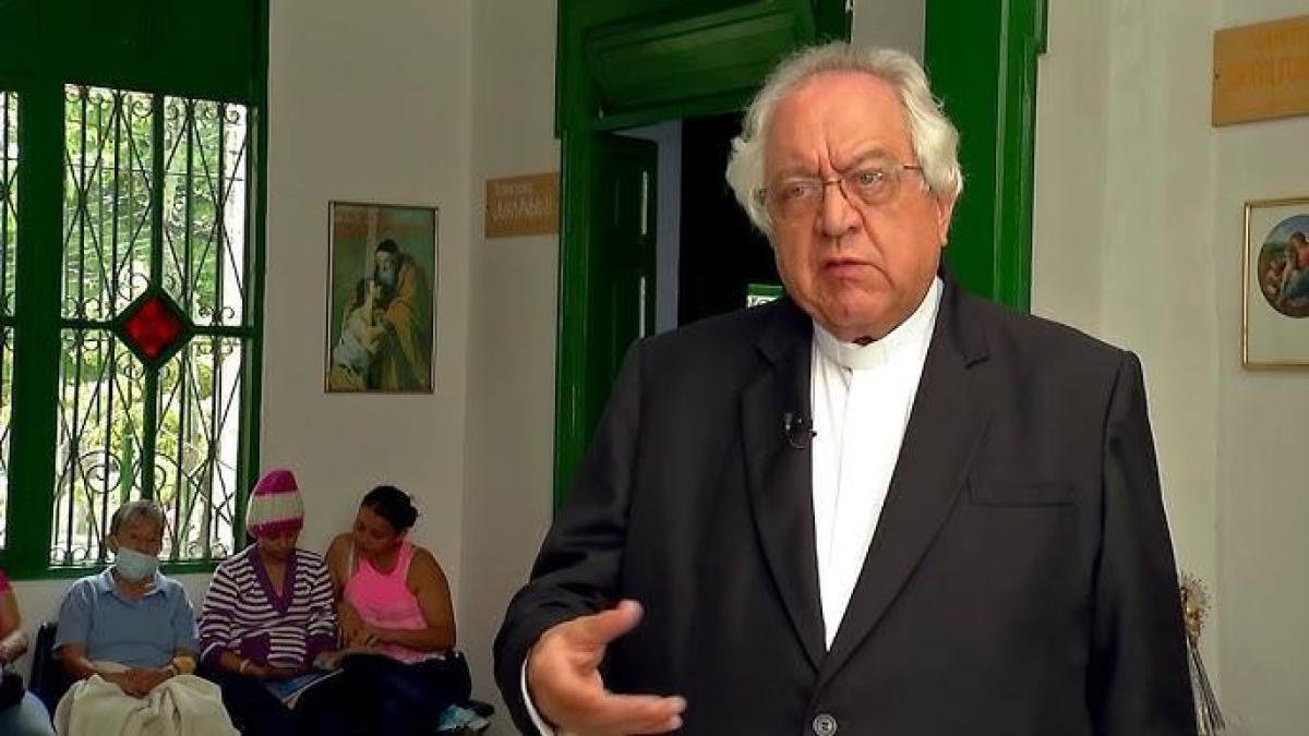 Fallecio Monseñor Armando Santamaría, El Religioso Antioqueño Dedicado A Salvar la Vida de Niños en El Departamento