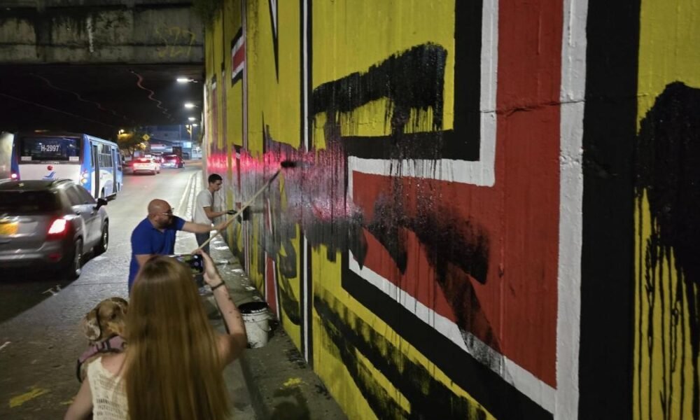 Uno de los Hombres que Pintó el Mural de 'Las Cuchas' en manizales trabajaba para la jep: le terminaron el contrato