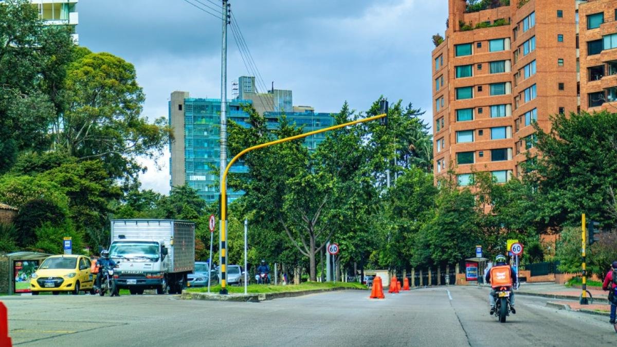 ¿Taxis, Camionetas y Vehículos de Placa Blanca Podrán Circular en El 'Día Sin Carro 2025' en Bogotá? Este dijo la secretaría de movilidad