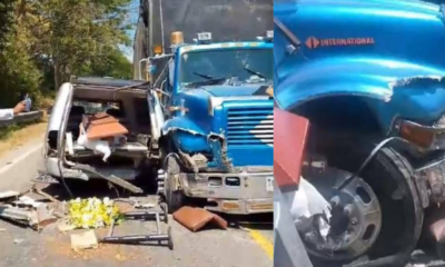 AtaÚd de Carro fúnebre 'salió volando' por accidente y fallecido quedó tirando en el pavimento en magdalena