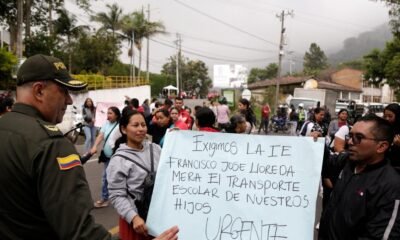 Padres y Estudiantes claman por el el servicio de transporte escolar; Desalojados del Jarillón Piden Empleso y Vivienda