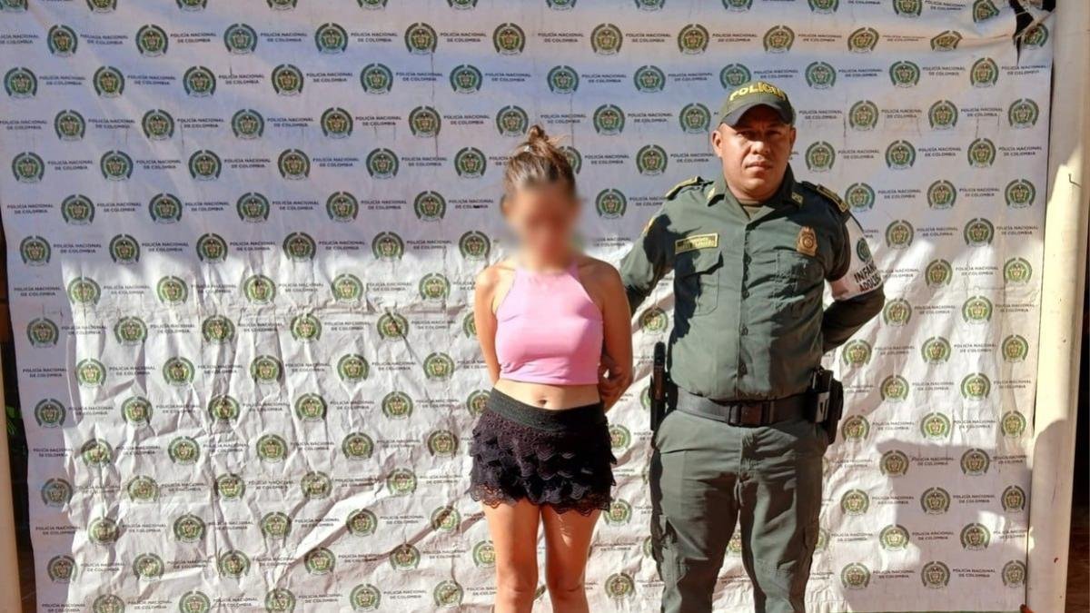 Madre Habría Lanzado Agua Caliente A Su Hola Ocultar Golpiza