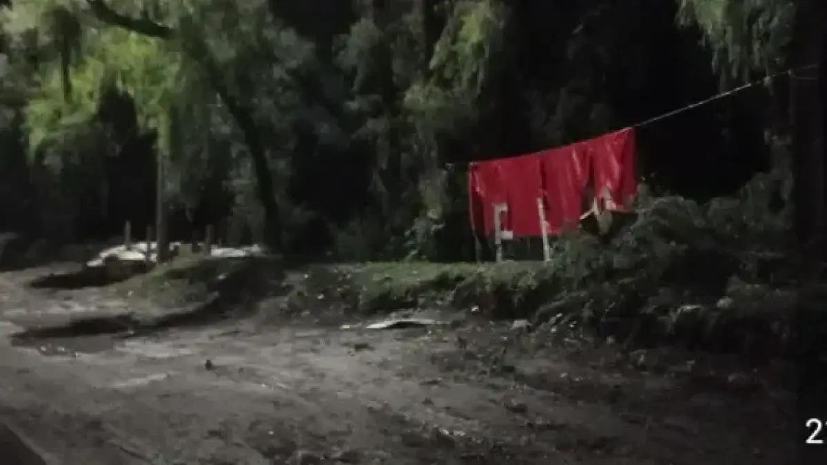 Hallan Bandera del Eln en Autopista Norte de Bogotá: Autoridadadas Acordonaron La Zona