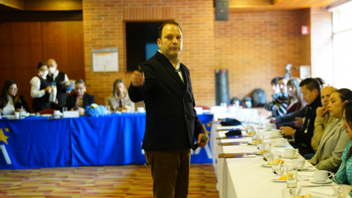 Bogotá Apesta por Nueva Tecnología para Potenciar El Turismo en la Capital en 2025