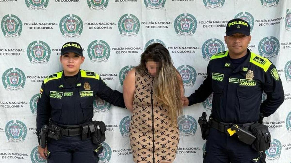 Vigilante impide la fuga de una mujer que drogó a un hombre en el poBlado para robarlo