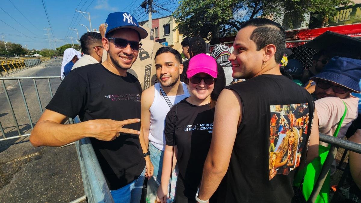 FANCIS PRENDEN EL AMBIENTE EN BARRANQUILLA