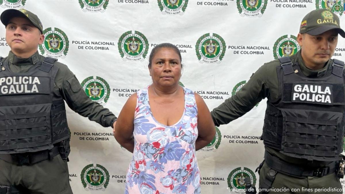 a la Cárcel Mujer Acusada de Extorsionar A Trabajadoras Sexuales