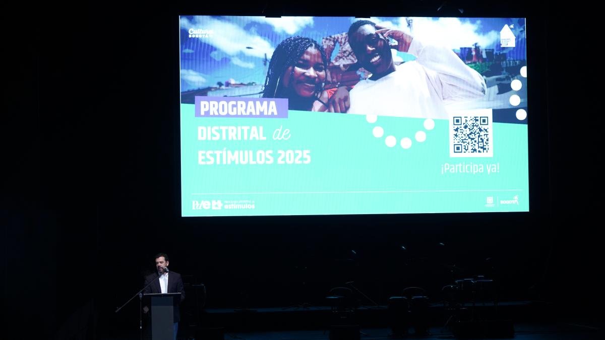 Distrito Lanza la Estrategia de Bebas Más Grande 'de los Últimos 30 Años' para artistas