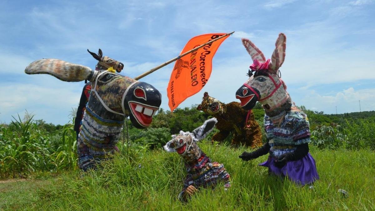 Historia del Disfraz Burro Corcoveón en el Carnaval de Barranquilla