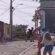 Fiesta en Barranquilla Terminó en Violencia: Policías Fueron Atacados Con Piedras