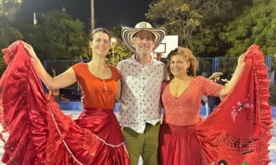 Dos Holandeses en una cumbiamba