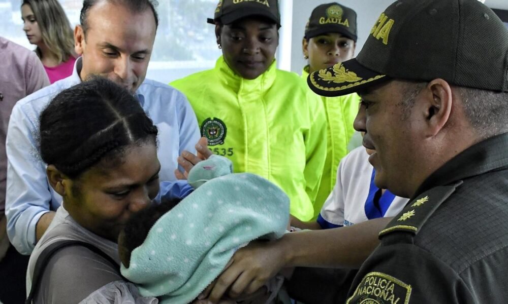 Las Pistas que la Policía Sigue para Ubicar a la Mujer que Raptó a Un Bebé en Cali; este lepera de ser capturada