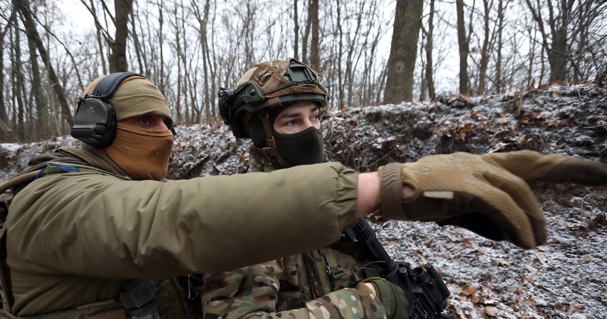 Al menos 43.000 militares ucranianos han muerto y unos 370.000 han sido heridos durante la invasión rusa