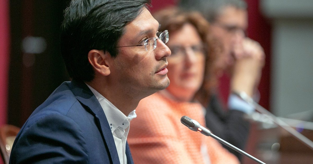 Camilo Romero, embajador de Colombia en Argentina, resultó salpicado en el escándalo de corrupción de la Ungrd
