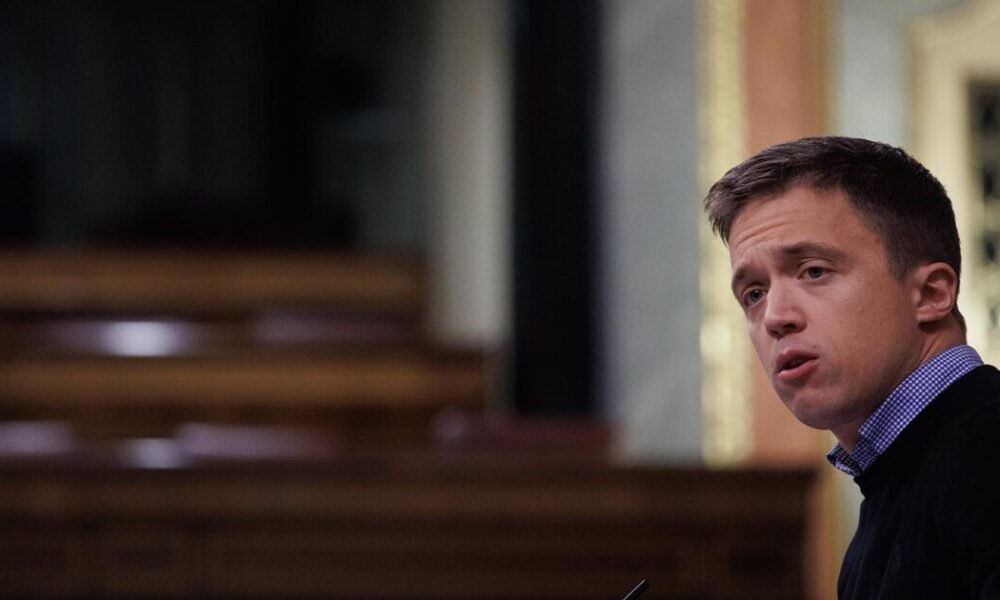 El juez reabre la causa contra Errejón por agresión sexual y cita al expolítico y a Mouliáa el 16 de enero