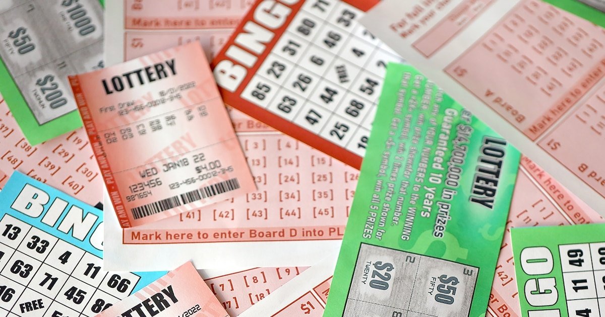 Fue al bingo por primera vez, ganó el premio mayor y su historia se volvió viral