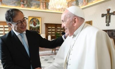 Gustavo Petro envió sentido mensaje al papa Francisco: “Que no se vaya mi compañero del alma, compañero”