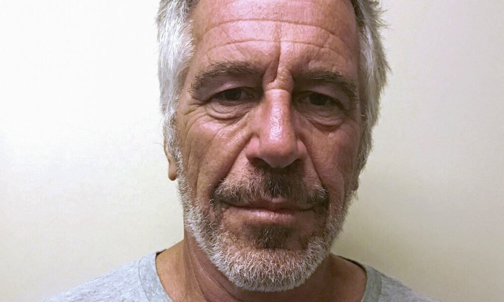 La fiscal general de Estados Unidos y el FBI liberaron la primera tanda de los archivos de Jeffrey Epstein