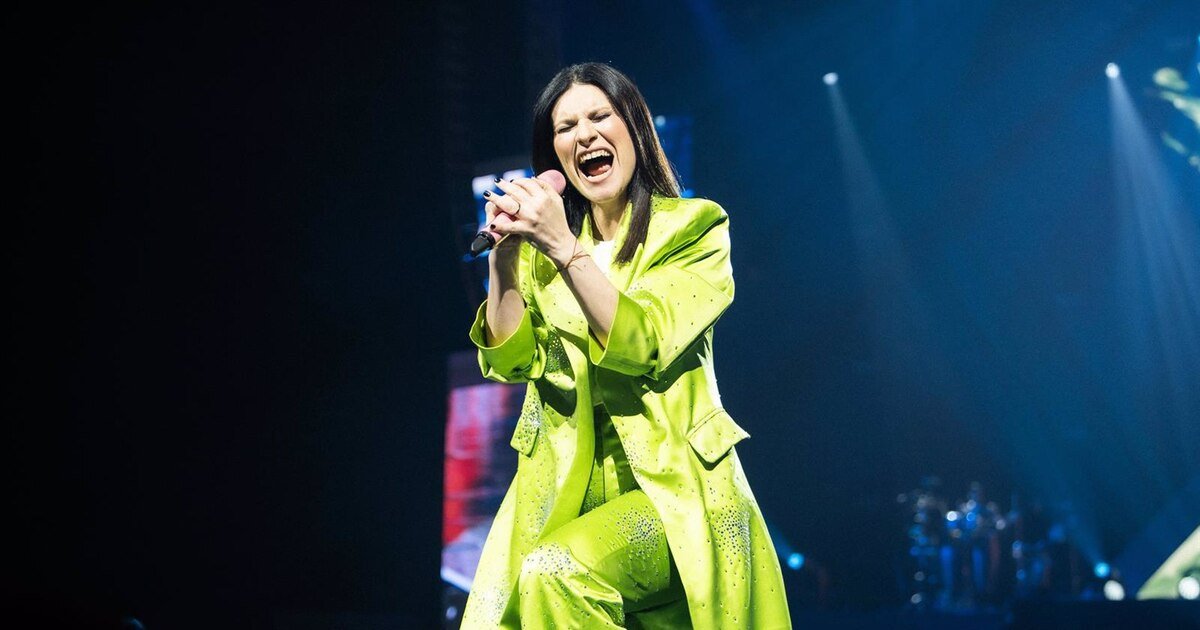 Laura Pausini conquista Málaga en un concierto muy especial: "Hoy más que nunca necesitamos la fuerza de la música"