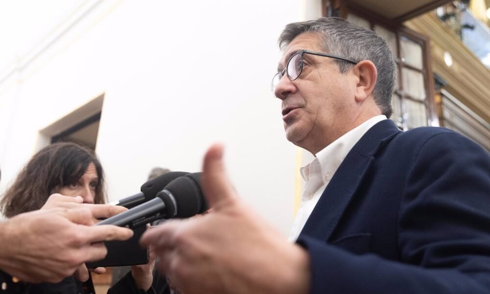 Patxi López, sobre posibilidad de situar a Óscar López al frente del PSOE de Madrid: Me parece bien en cualquier sitio