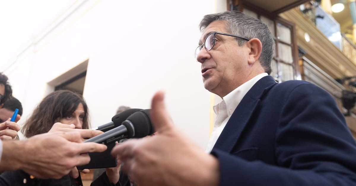 Patxi López, sobre posibilidad de situar a Óscar López al frente del PSOE de Madrid: Me parece bien en cualquier sitio