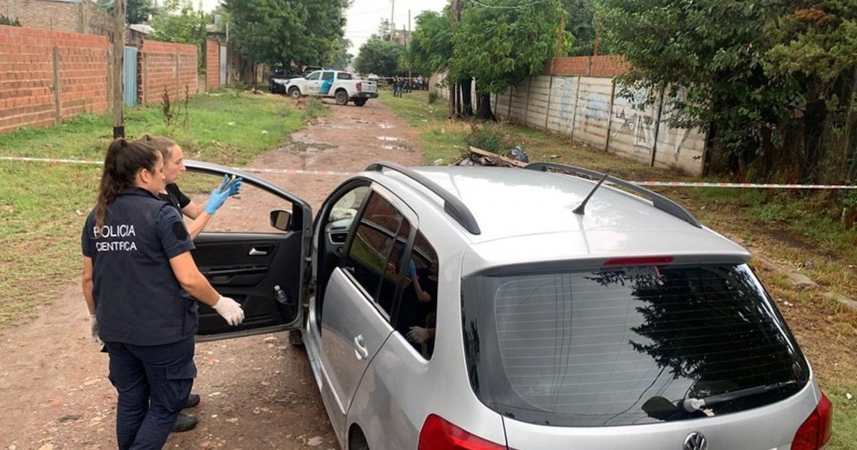 Un prefecto retirado mató a un delincuente que intentó robarle el auto en Moreno: el cómplice está prófugo