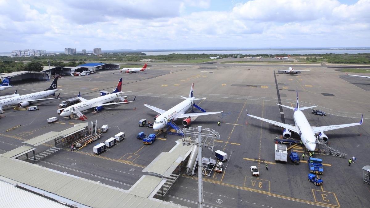 Inician Obras de Ampliacia en el Aeropuerto Internacional Rafael Núñez de Cartagena