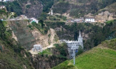 Pasajera de Vuelo de Bogotá A Ipiales Murió en Extraños Circunstancias, LUEGO DE QUE EL AVIÓN ATERRIZÓ