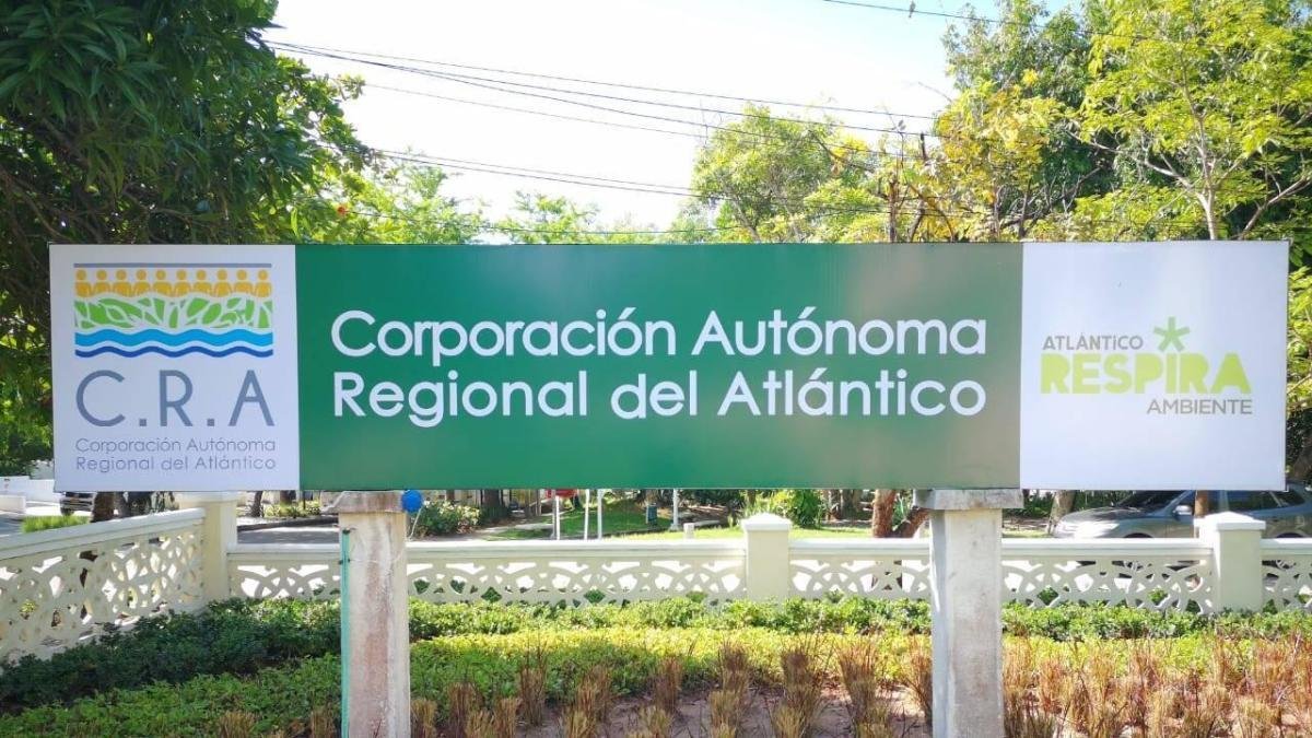 Solicitud de Las Car a la Ministra Lena Estrada Hoy