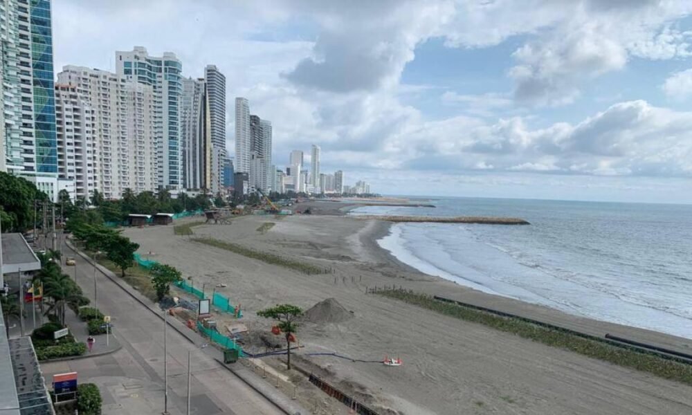 La Muralla Secreta Escondida Bajo El Mar, Frente A Cartagena