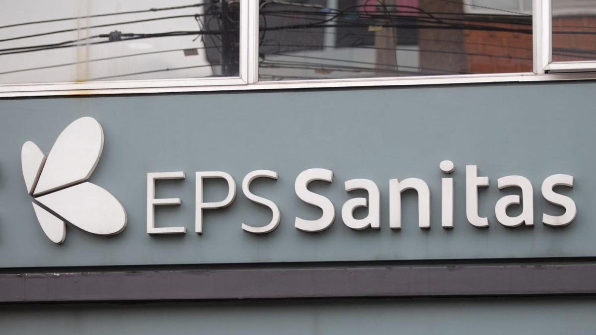 EPS SANITAS Designa Gestor Farmacéutico Criticado por Presidente Petro