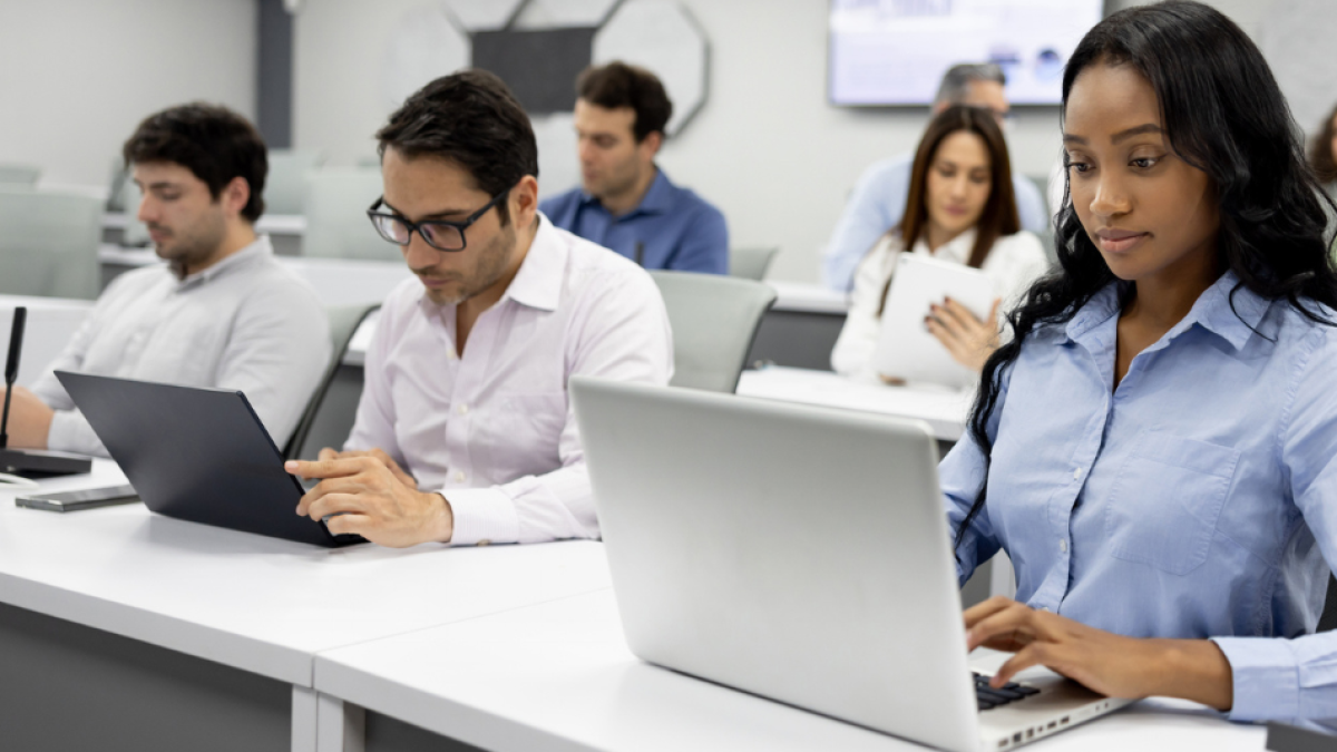 Porque finiamiento para jóvenes y profesionales en bogotá