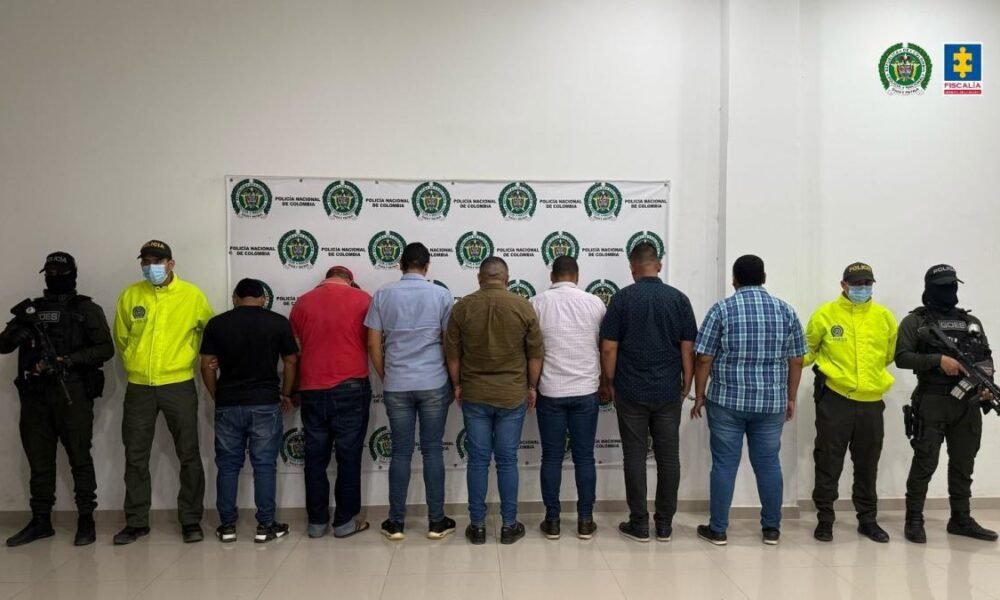 CAPTURAN A CINCO POLICÍAS QUE VENDÍA DROGA INCAUTADA A Narcos