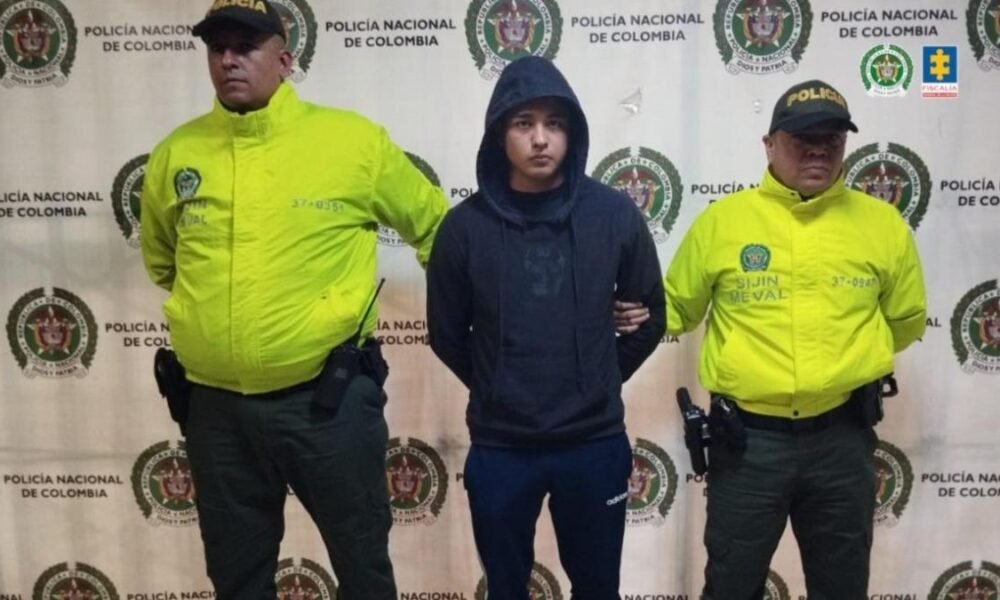 A la Cárcel Policía Que Le Habriad Aparado Por la Espalda A Un Hombre Tras Pedirle Pastillas de 2CB