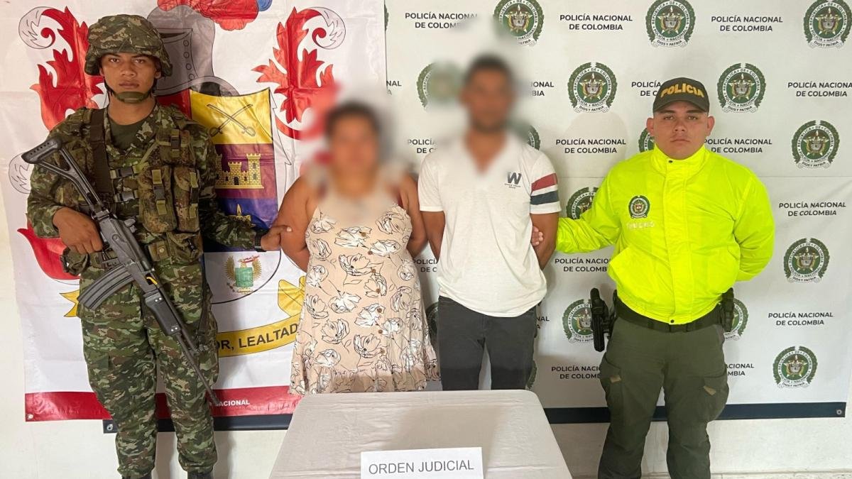 CAPTURAN A CABECILLA URBANO DEL CLAN DEL GOLFO YA SU PAREJA Sentimental