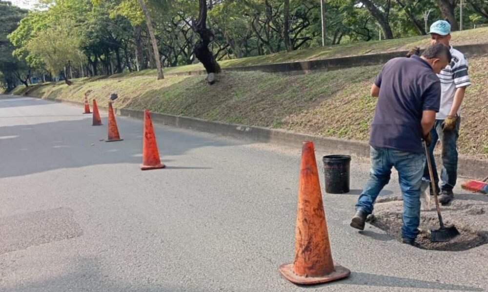 particulares abren huecos que Han Sido Tapados; ¿Qé Hay Detrás?