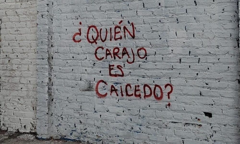 MITERIOSO GRAFITI '¿QUIÉN CARAJOS ES CAICETEO? Aparece en Barranquilla y Genera Polémica y Malestar